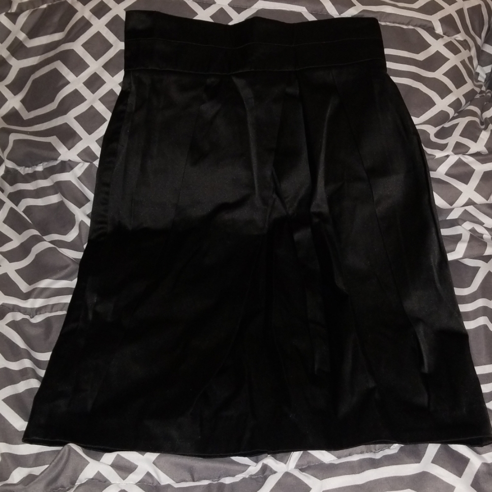 Black skirt